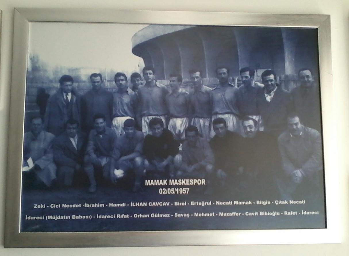 sim:  Mamak Maskespor - 02.05.1957 (İlhan Cavcav'ın fabrikasındaki odasının d.jpg
Grntleme: 62
Byklk:  79.8 KB (Kilobyte)